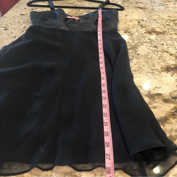 BETSEY JOHNSON slip dress. Satin on top chiffon on bottom. Sexy and cute Sz 4 - Picture 11 of 13